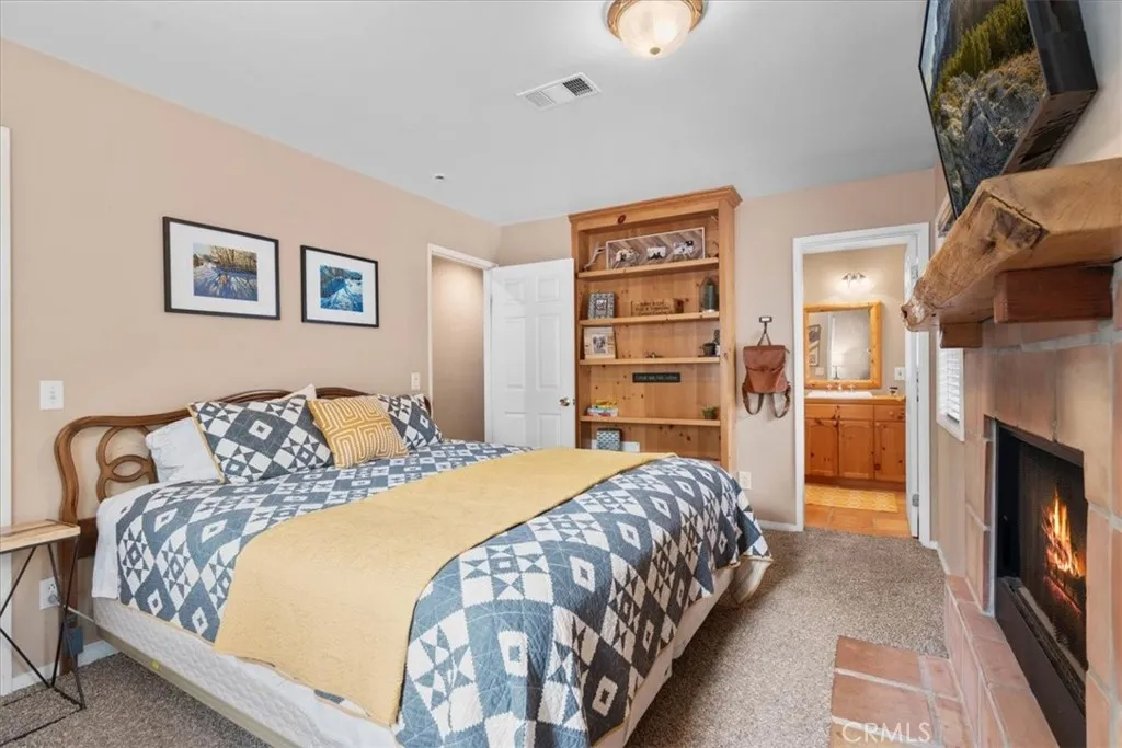 713 Los Angeles Avenue, Sugarloaf, California 92386 home-pic-17