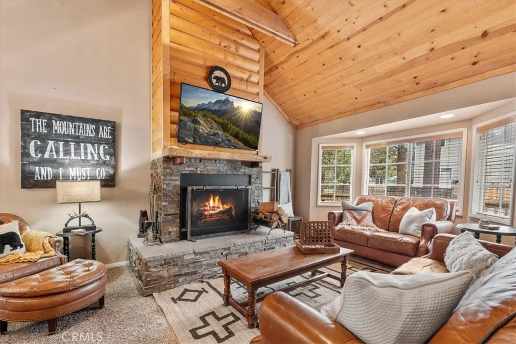 713 Los Angeles Avenue, Sugarloaf, California 92386 home-pic-4