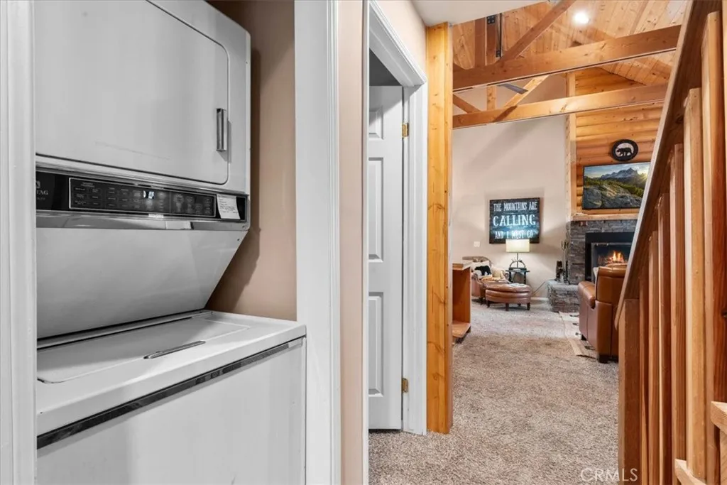 713 Los Angeles Avenue, Sugarloaf, California 92386 home-pic-12