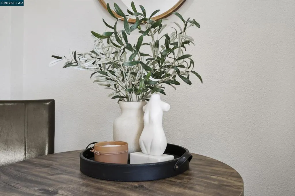 1245 90th, Oakland, California 94603 home-pic-7