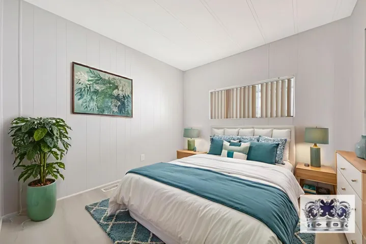 StandingBear39215 - Bedroom - Modern - 0