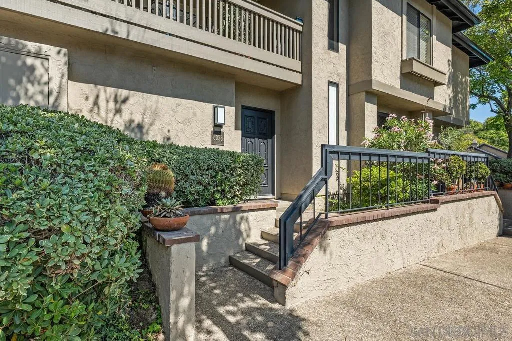 6028 Gaines St, San Diego, California 92110 home-pic-23
