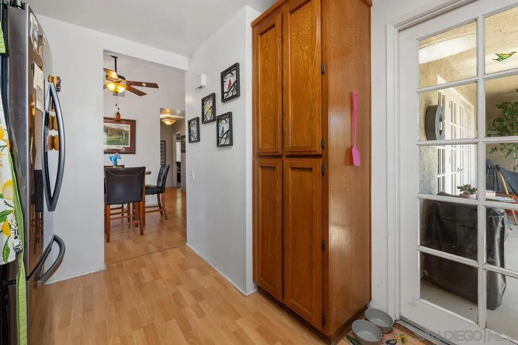 6028 Gaines St, San Diego, California 92110 home-pic-13