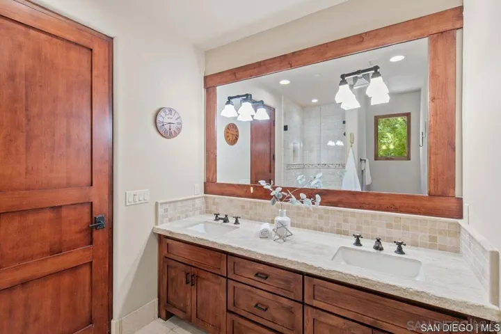 18787 Aceituno St, San Diego, California 92128