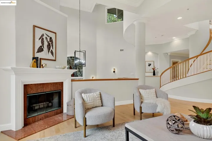 5555 Moraga Ave, Oakland, California 94611