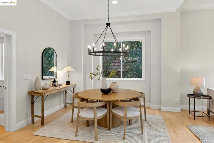 5555 Moraga Ave, Oakland, California 94611