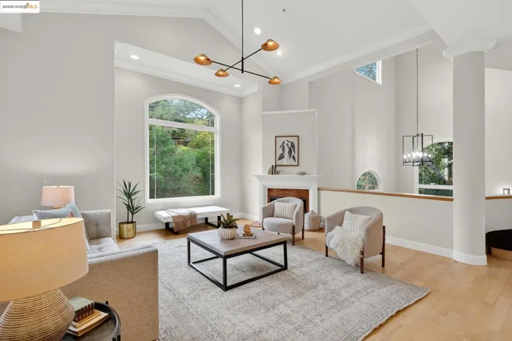 5555 Moraga Ave, Oakland, California 94611