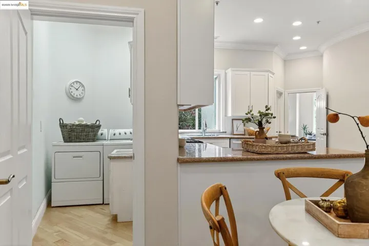 5555 Moraga Ave, Oakland, California 94611