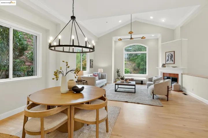 5555 Moraga Ave, Oakland, California 94611