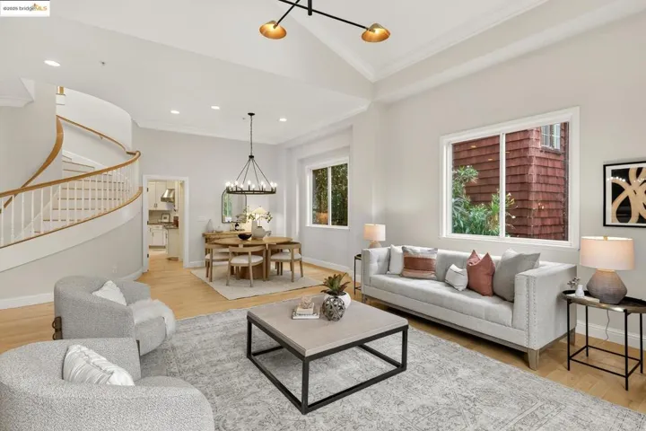 5555 Moraga Ave, Oakland, California 94611