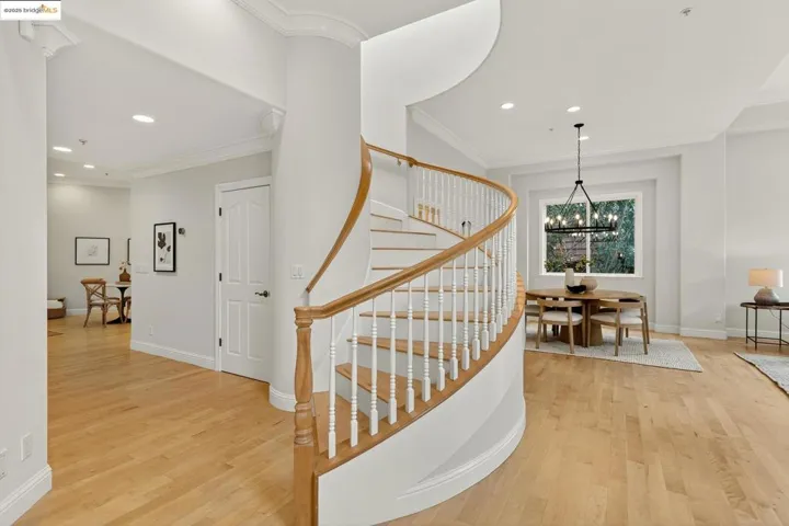 5555 Moraga Ave, Oakland, California 94611