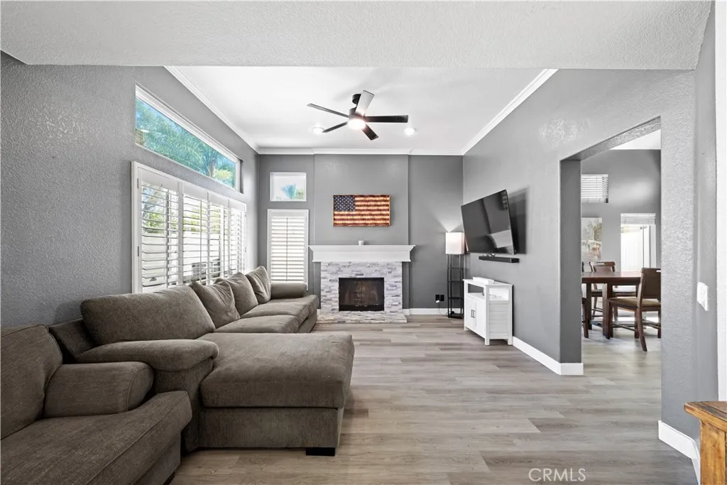 31470 Corte Rimola, Temecula, California 92592 home-pic-8