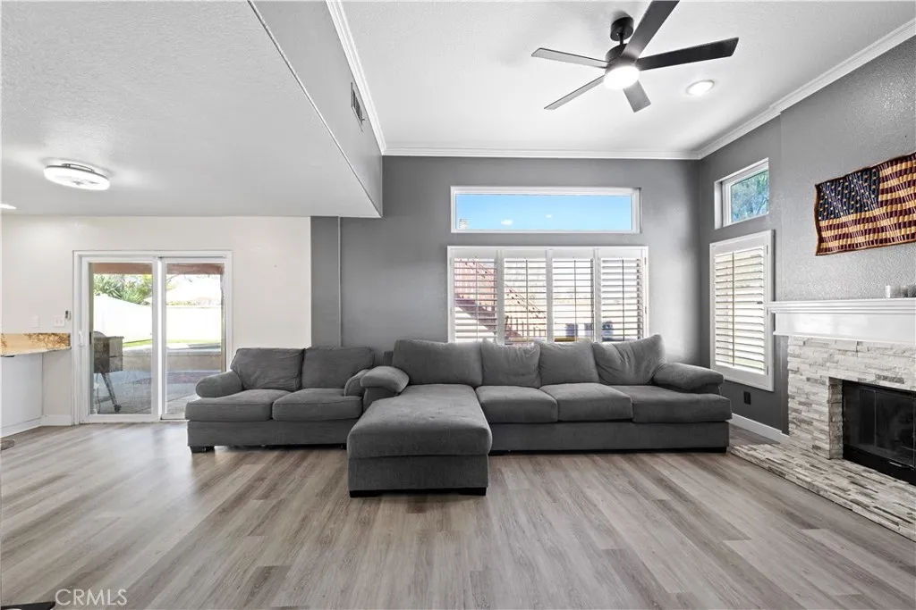 31470 Corte Rimola, Temecula, California 92592 home-pic-9