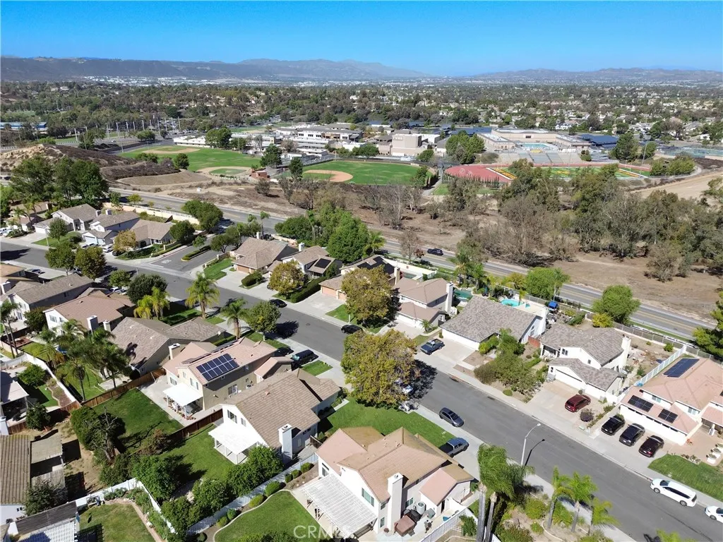 31470 Corte Rimola, Temecula, California 92592 home-pic-43