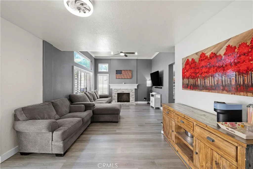 31470 Corte Rimola, Temecula, California 92592 home-pic-13