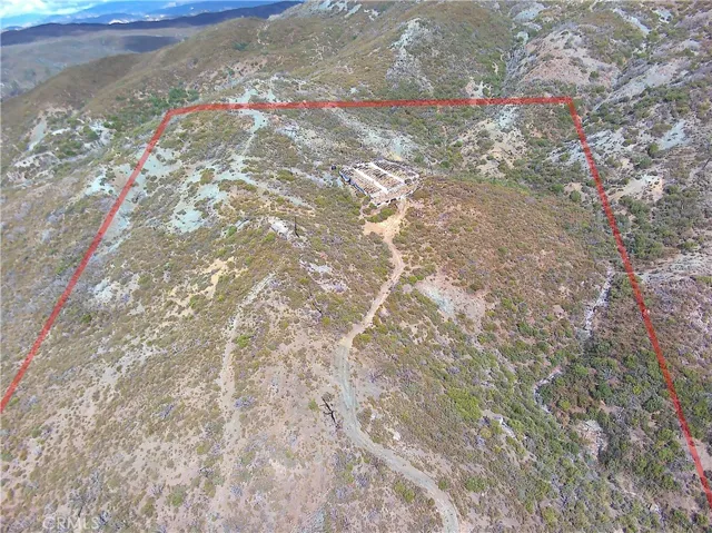 property lines are approximate and are not to be relied upon in anyway.