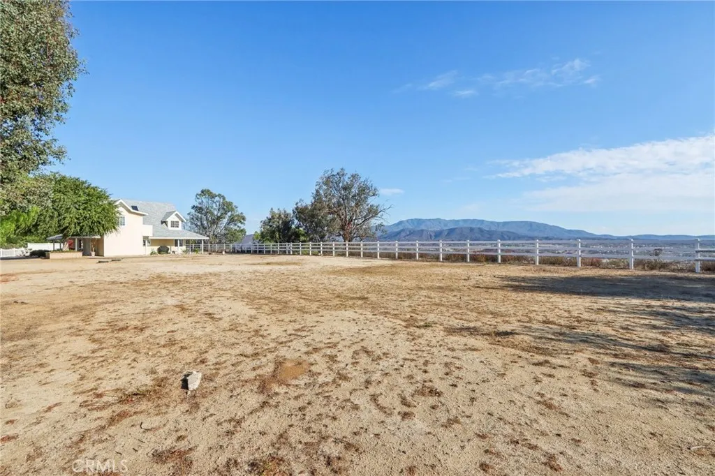 34325 Loi, Temecula, California 92592 home-pic-30