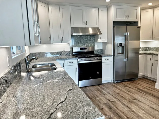 115 Avenida Del Reposo 1, San Clemente, California 92672