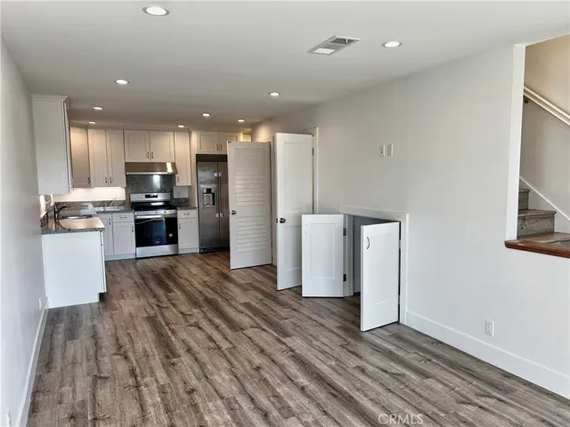 115 Avenida Del Reposo 1, San Clemente, California 92672