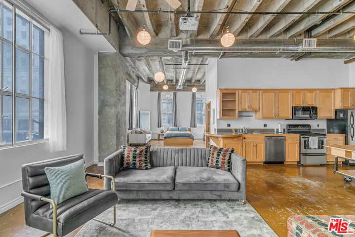 312 W 5th Street 218, Los Angeles, California 90013
