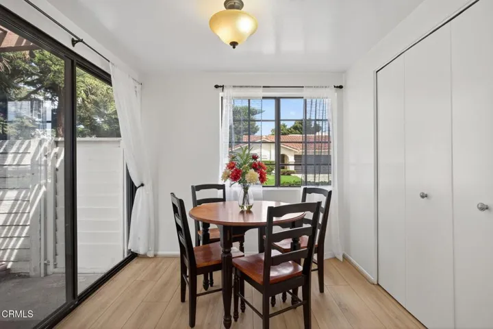 15-web-or-mls-067_UpmarketMedia_2255P-49