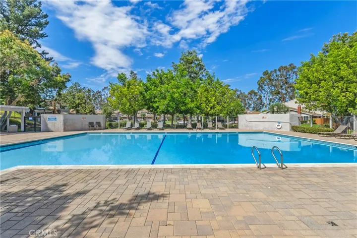 6520 E Camino Vista 1, Anaheim Hills, California 92807
