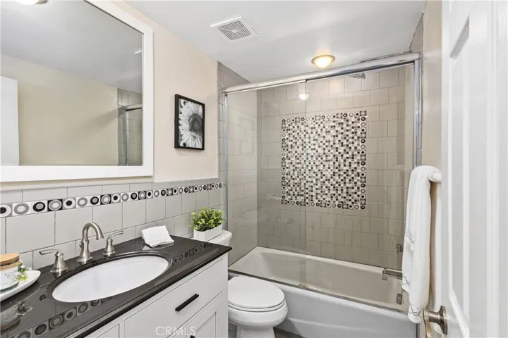 6520 E Camino Vista 1, Anaheim Hills, California 92807