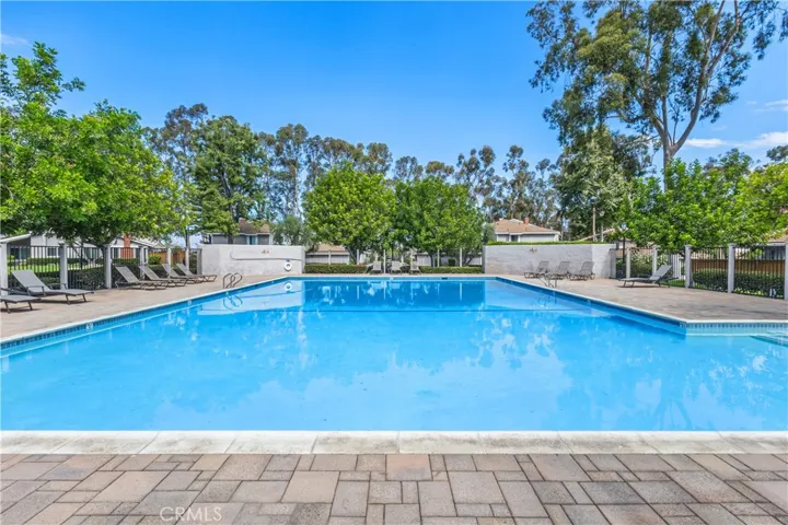 6520 E Camino Vista 1, Anaheim Hills, California 92807