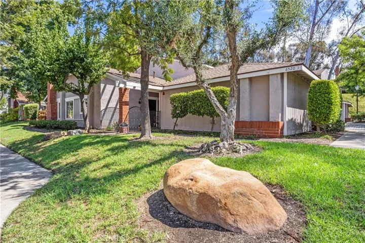 6520 E Camino Vista 1, Anaheim Hills, California 92807