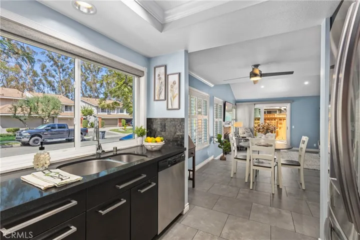6520 E Camino Vista 1, Anaheim Hills, California 92807