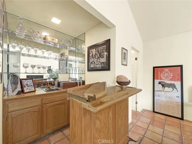 Wet bar in Family Room