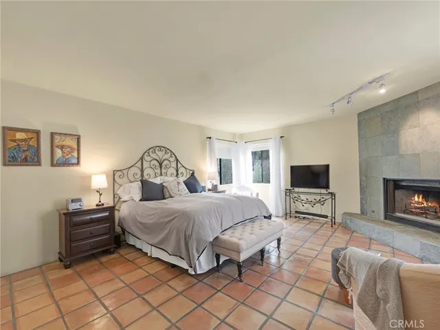Primary - Bed 3