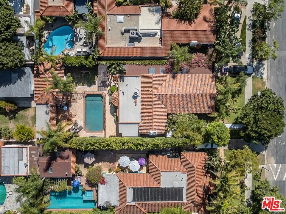 6119 Del Valle Drive, Los Angeles, California 90048 home-pic-64