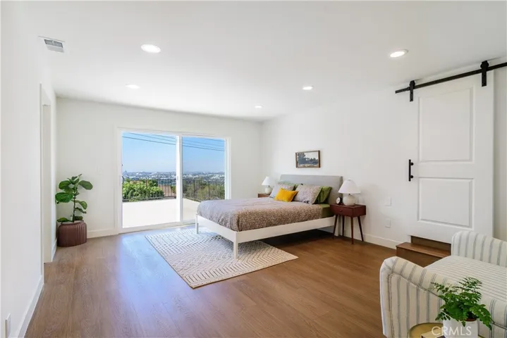 421 S Cedarhaven Way, Anaheim Hills, California 92807
