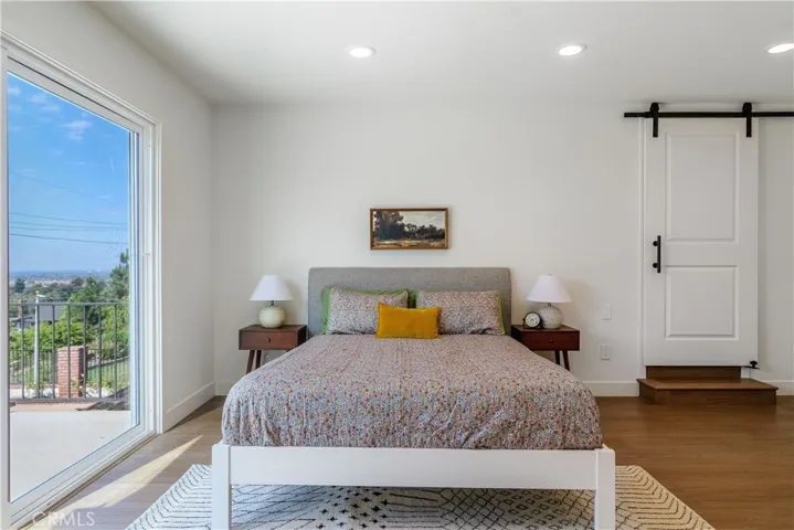 421 S Cedarhaven Way, Anaheim Hills, California 92807