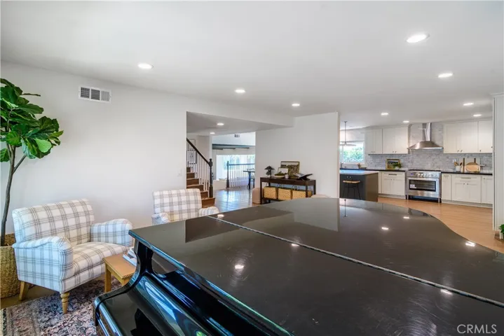 421 S Cedarhaven Way, Anaheim Hills, California 92807