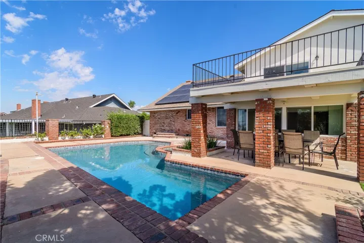 421 S Cedarhaven Way, Anaheim Hills, California 92807