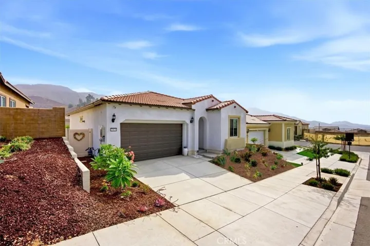 23830 Highvale, Corona, California 92883