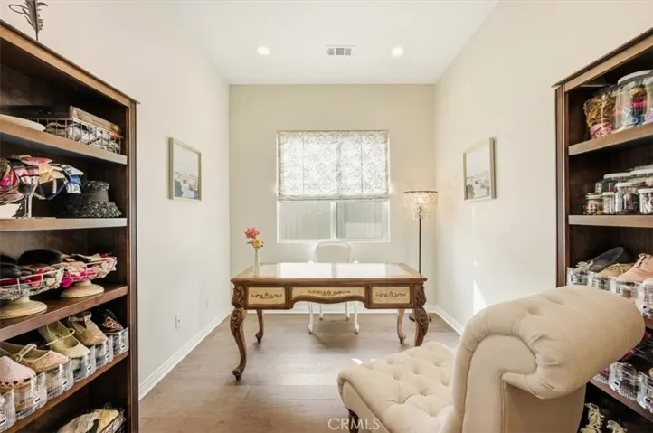 23830 Highvale, Corona, California 92883