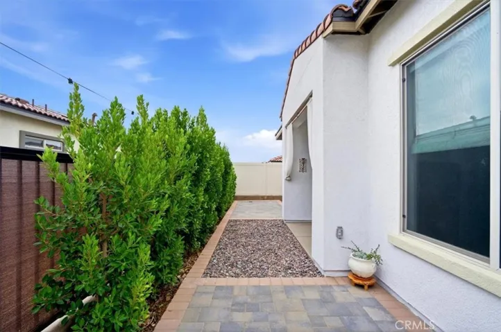 23830 Highvale, Corona, California 92883