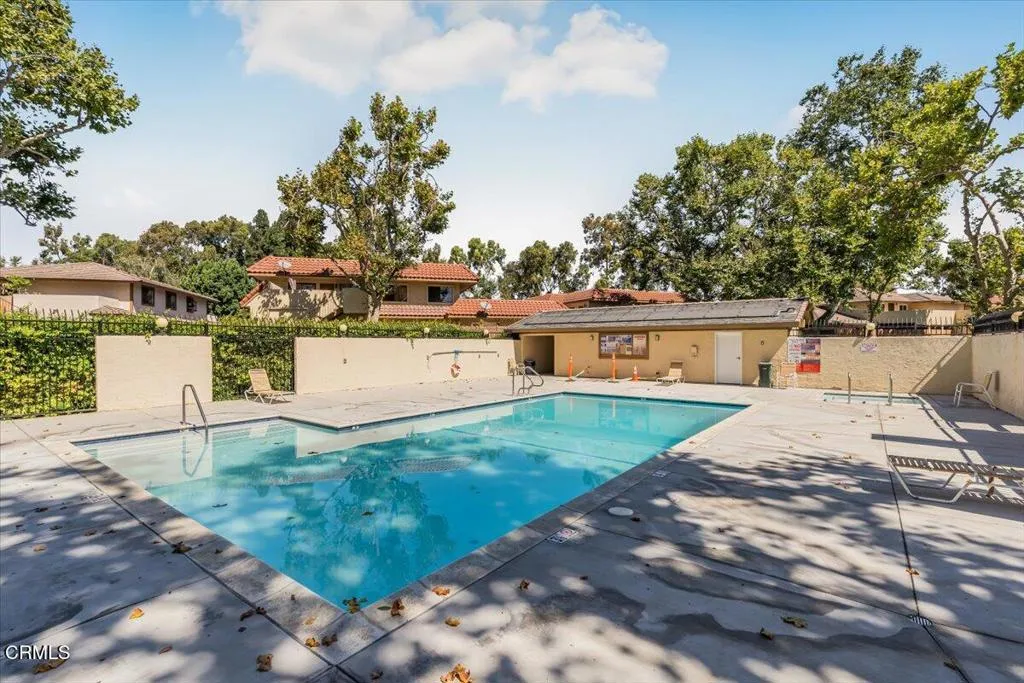 717 Thoreau Ln Lane, Ventura, California 93003 home-pic-37