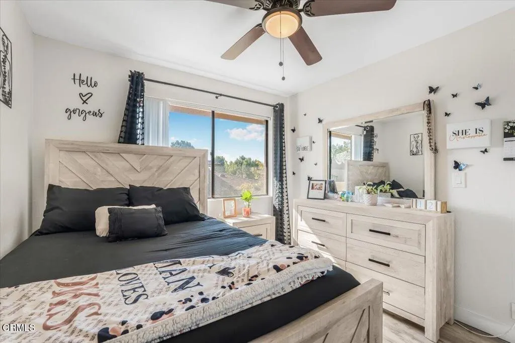 717 Thoreau Ln Lane, Ventura, California 93003 home-pic-23