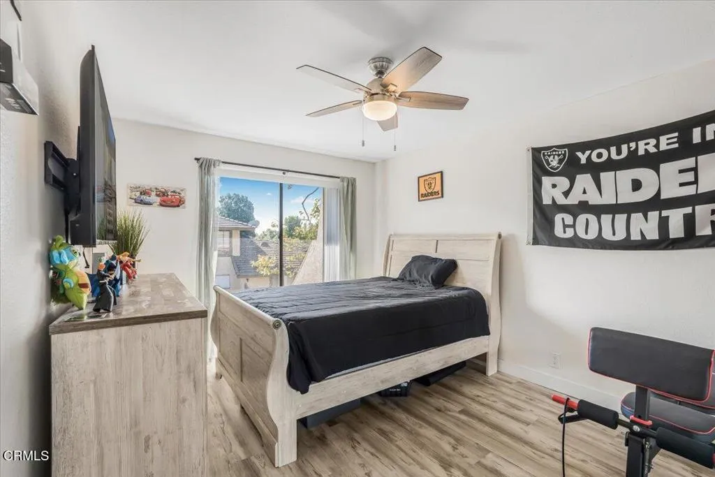 717 Thoreau Ln Lane, Ventura, California 93003 home-pic-25