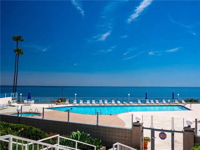 32653 Seagate 205, Rancho Palos Verdes, California 90275