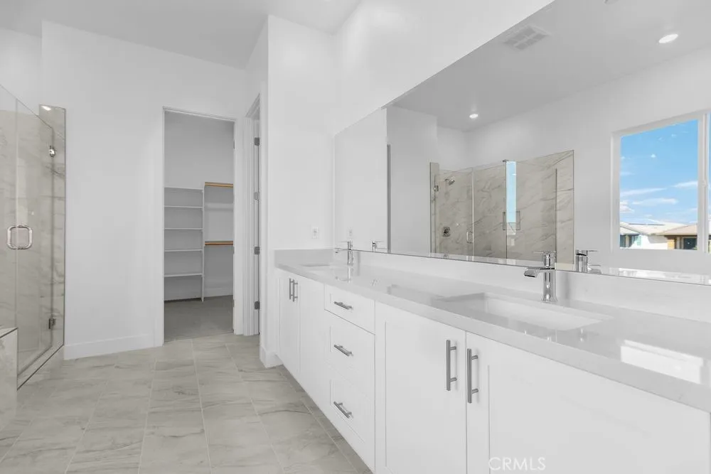 110 Pansy, Irvine, California 92618 home-pic-15