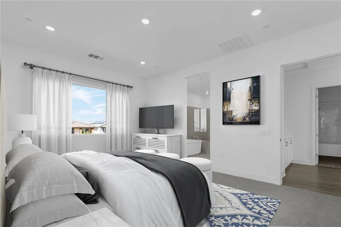 110 Pansy, Irvine, California 92618 home-pic-16