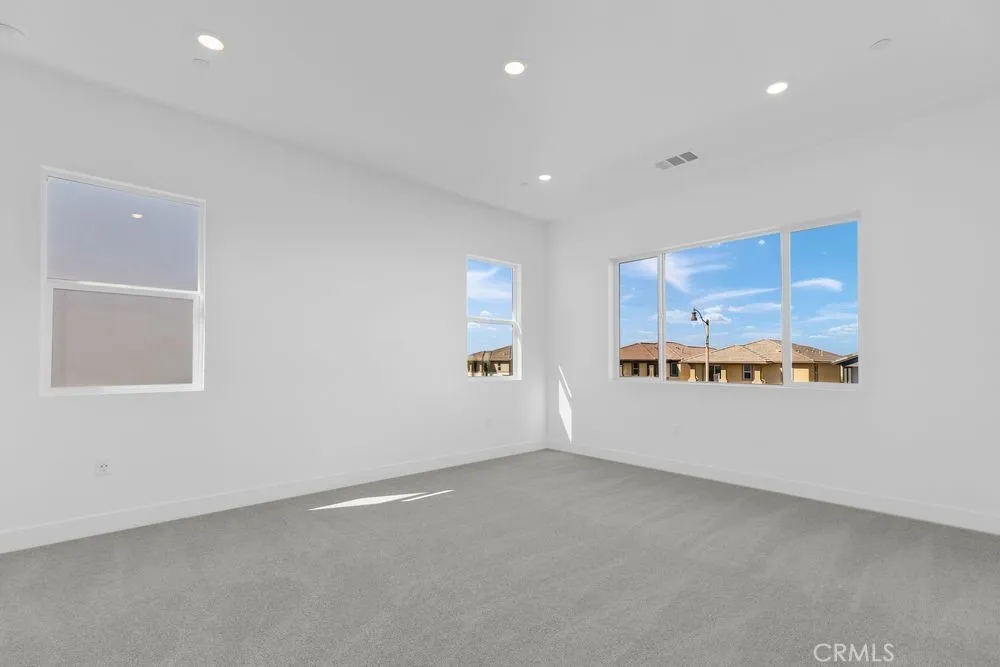 110 Pansy, Irvine, California 92618 home-pic-18