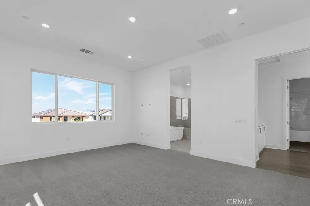 110 Pansy, Irvine, California 92618 home-pic-17