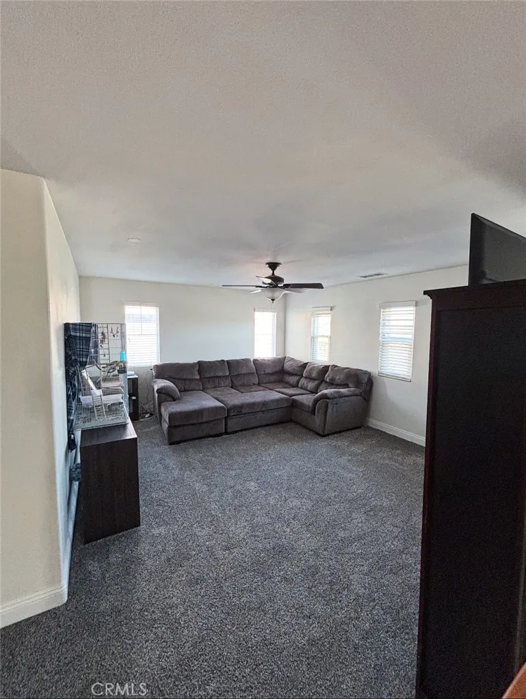 12920 La Costa Court, Hesperia, California 92344 home-pic-7