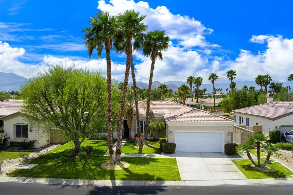 43251 Corte Del Oro, La Quinta, California 92253 home-pic-0